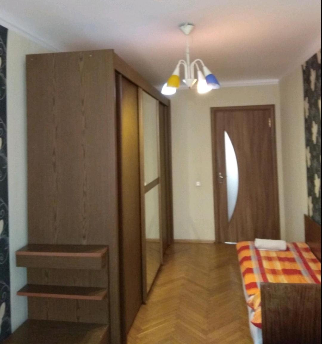 3- Х Комнатная Квартира В Центре Apartment Ривне Екстериор снимка